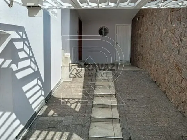 Casa com 208m² 3 quartos e 3 banheiros, à venda, no bairro Jardim das Samambaias em Jundiaí