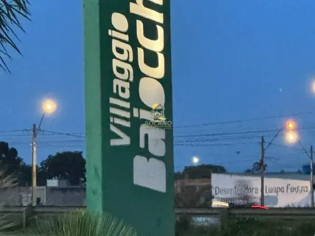Casa com 365m² 3 quartos e 5 banheiros, à venda, no bairro Condomínio Village - Setor Laguna Parque em Trindade