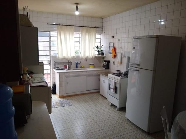 Casa com 200m² 3 quartos e 2 banheiros, à venda, no bairro Cidade Vargas em São Paulo