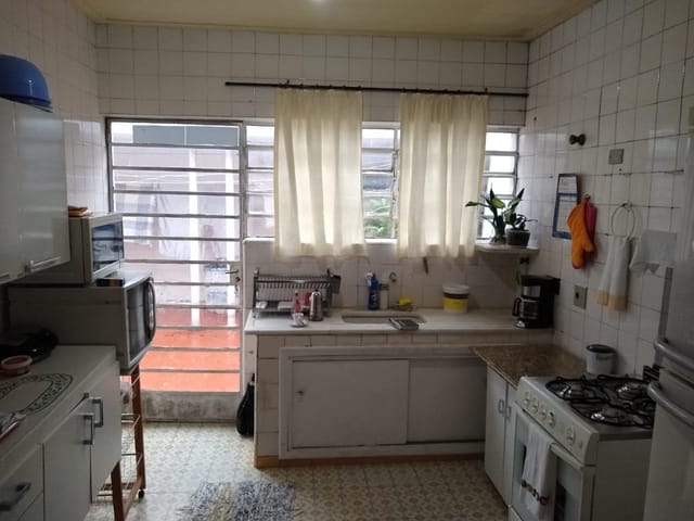Casa com 200m² 3 quartos e 2 banheiros, à venda, no bairro Cidade Vargas em São Paulo
