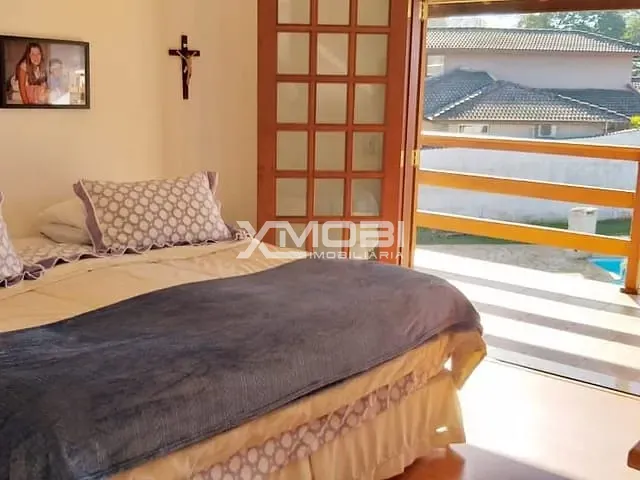 Casa com 1600m² 5 quartos e 6 banheiros, à venda, no bairro Esplanada do Carmo em Jarinu
