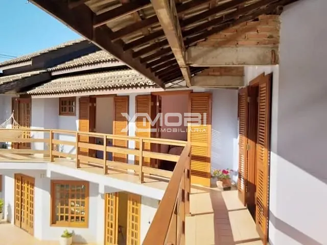 Casa com 1600m² 5 quartos e 6 banheiros, à venda, no bairro Esplanada do Carmo em Jarinu
