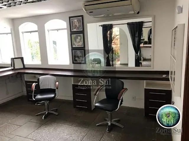 Casa com 277m² 3 quartos e 4 banheiros, à venda ou para alugar, no bairro Jardim Vergueiro em Sorocaba