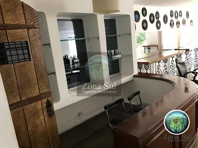 Casa com 277m² 3 quartos e 4 banheiros, à venda ou para alugar, no bairro Jardim Vergueiro em Sorocaba