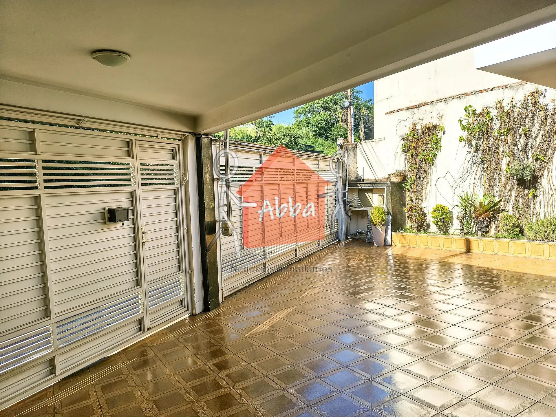 Casa, 3 quartos, 234 m² - Foto 2