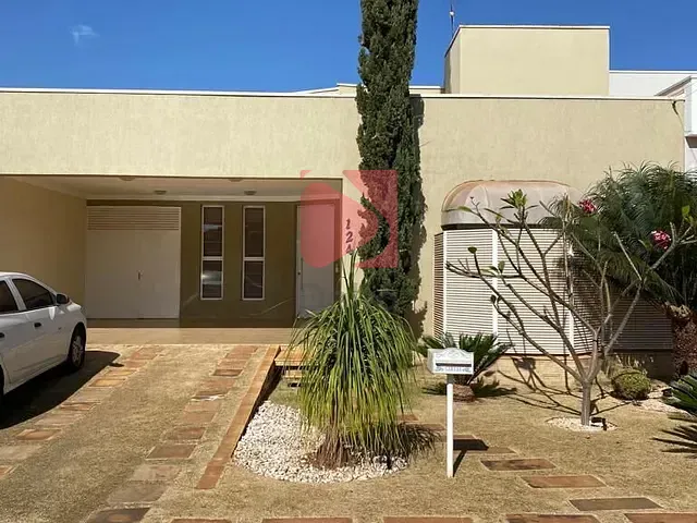 Casa 4 quartos e 3 banheiros, para alugar, no bairro Vila Santa Terezinha em Pirassununga