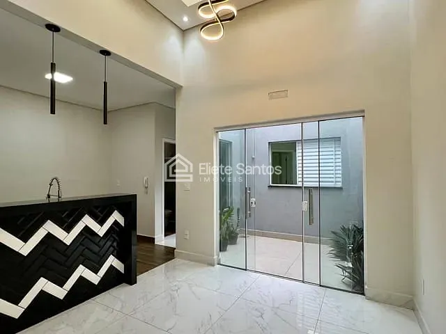 Casa com 150m² 3 quartos e 2 banheiros, à venda, no bairro Parque Residencial Jaguari em Americana