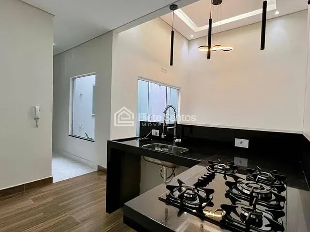 Casa com 150m² 3 quartos e 2 banheiros, à venda, no bairro Parque Residencial Jaguari em Americana