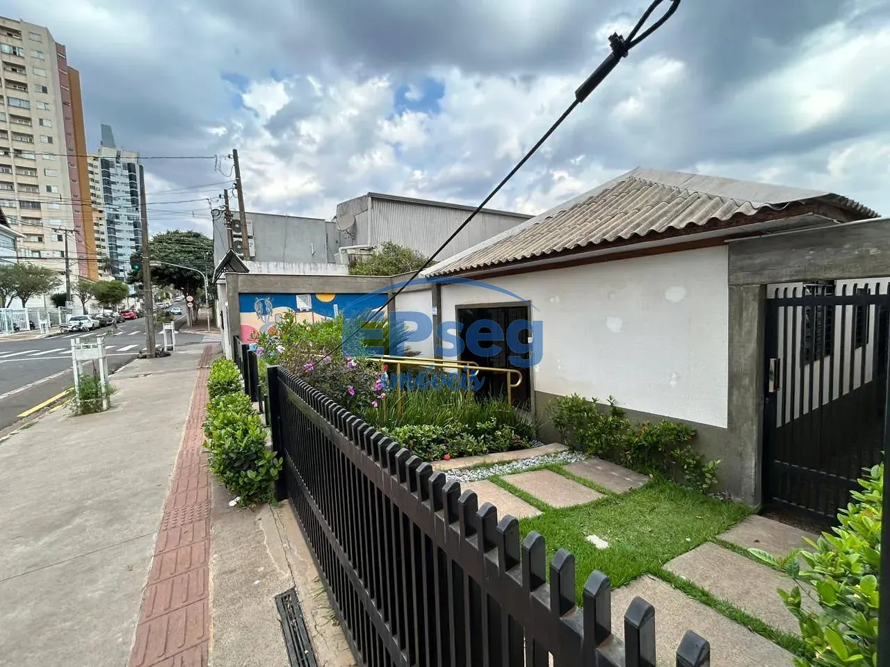 Casa, 1 quarto, 160 m² - Foto 2