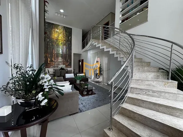 Casa 4 quartos e 7 banheiros, à venda, no bairro Parque Verde em Belém