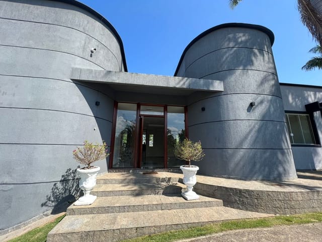 Casa com 1347m² 5 quartos e 5 banheiros, à venda, no bairro Urbanova em São José dos Campos