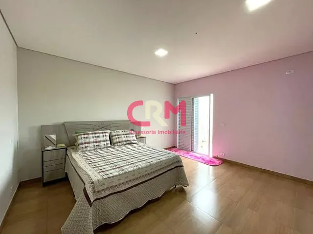 Casa com 681m² 4 quartos e 4 banheiros, à venda, no bairro Jurupema em Taquaritinga