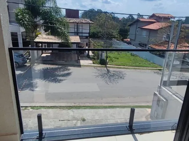 Casa com 252m² 3 quartos e 3 banheiros, à venda, no bairro Pitas em Cotia