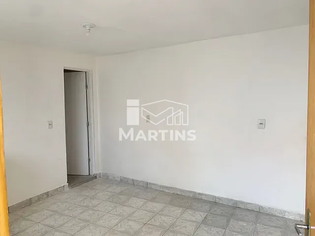 Casa com 50m², para alugar, no bairro Jardim Maria Sampaio em São Paulo