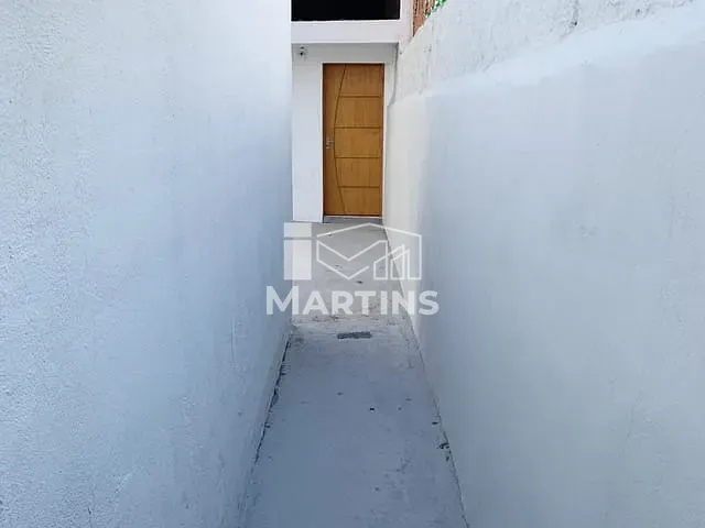 Casa com 50m², para alugar, no bairro Jardim Maria Sampaio em São Paulo