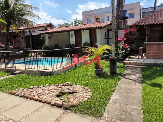 Casa com 900m² 6 quartos e 4 banheiros, à venda, no bairro Laranjal em São Gonçalo