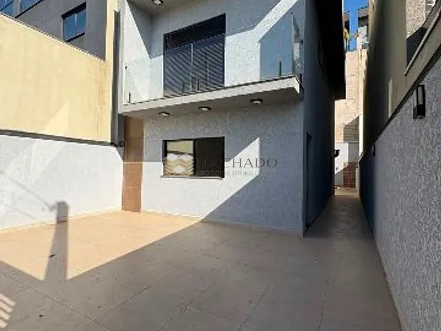 Casa 3 quartos e 2 banheiros, para alugar, no bairro Portais (Polvilho) em Cajamar