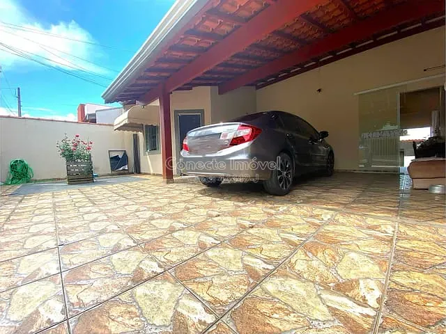 Casa com 250m² 2 quartos e 3 banheiros, à venda, no bairro Jardim Europa em Jaguariúna