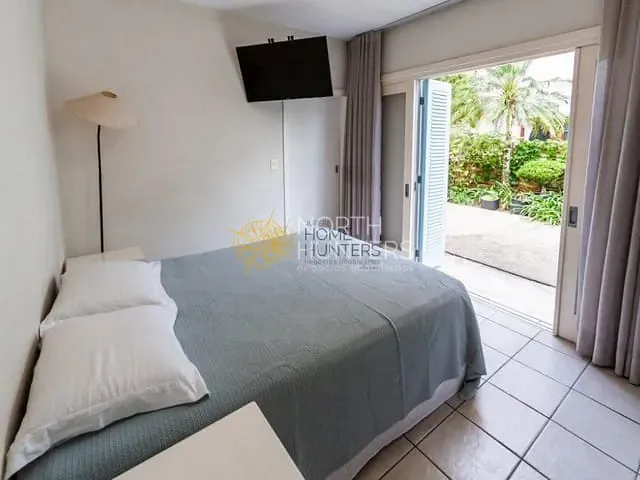 Casa com 300m² 4 quartos e 3 banheiros, para alugar, no bairro Jurerê Internacional em Florianópolis