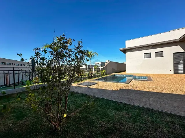 Casa 3 quartos e 5 banheiros, à venda, no bairro Quintas de São José em Ribeirão Preto