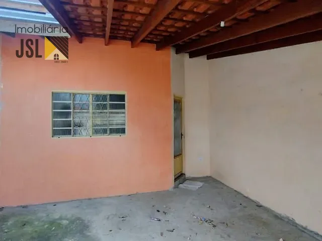 Casa com 125m² 3 quartos e 2 banheiros, à venda, no bairro Village das Flores em Caçapava