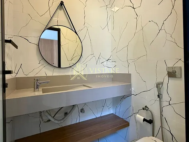 Casa com 341m² 4 quartos e 3 banheiros, para alugar, no bairro Monte Alegre em Piracicaba