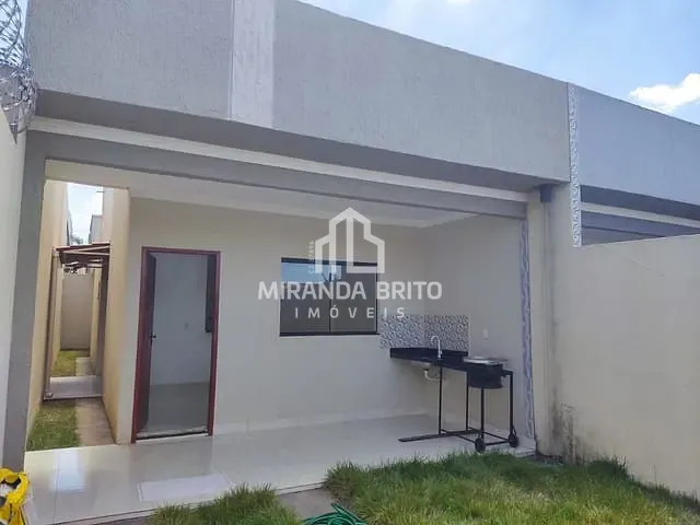 Casa 2 quartos e 2 banheiros, à venda, no bairro Residencial Buena Vista III em Goiânia