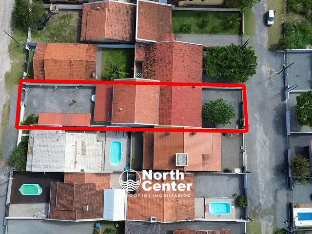 Casa com 534m² 9 quartos e 5 banheiros, à venda, no bairro Salinas em Balneário Barra do Sul