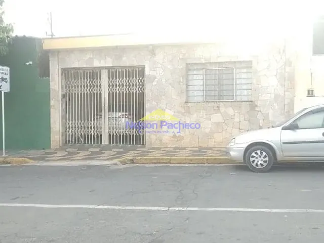 Casa com 160m², à venda, no bairro Centro em Capivari