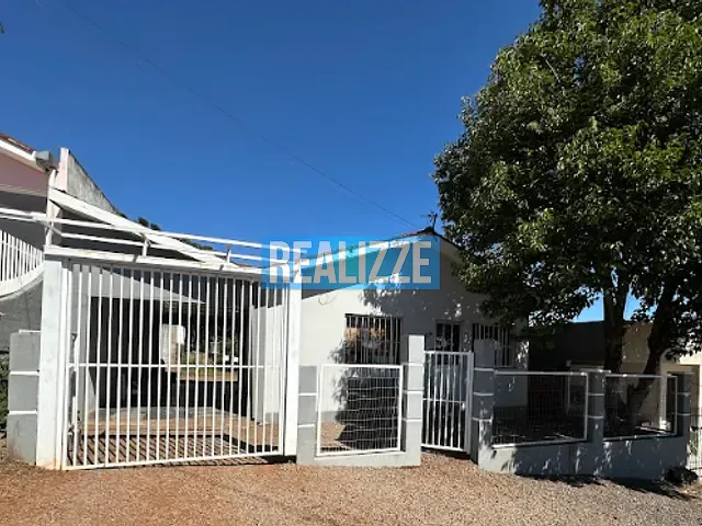 Casa com 300m² 3 quartos e 1 banheiro, à venda, no bairro frei adelar em Marau