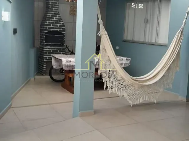 Casa com 160m² 3 quartos e 1 banheiro, à venda, no bairro Jardim Alvorada em Guaxupé