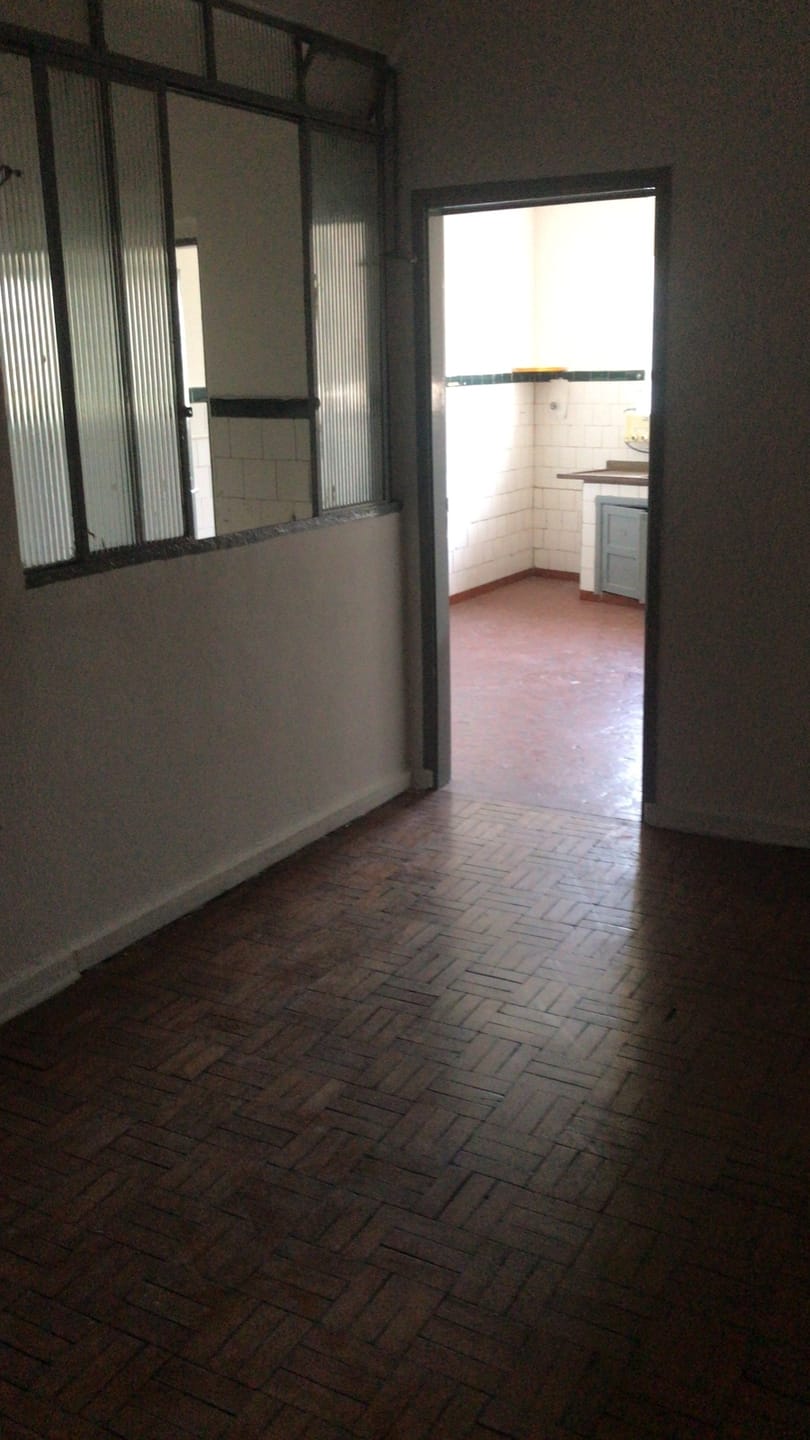 Casa para alugar com 2 quartos, 70m² - Foto 7