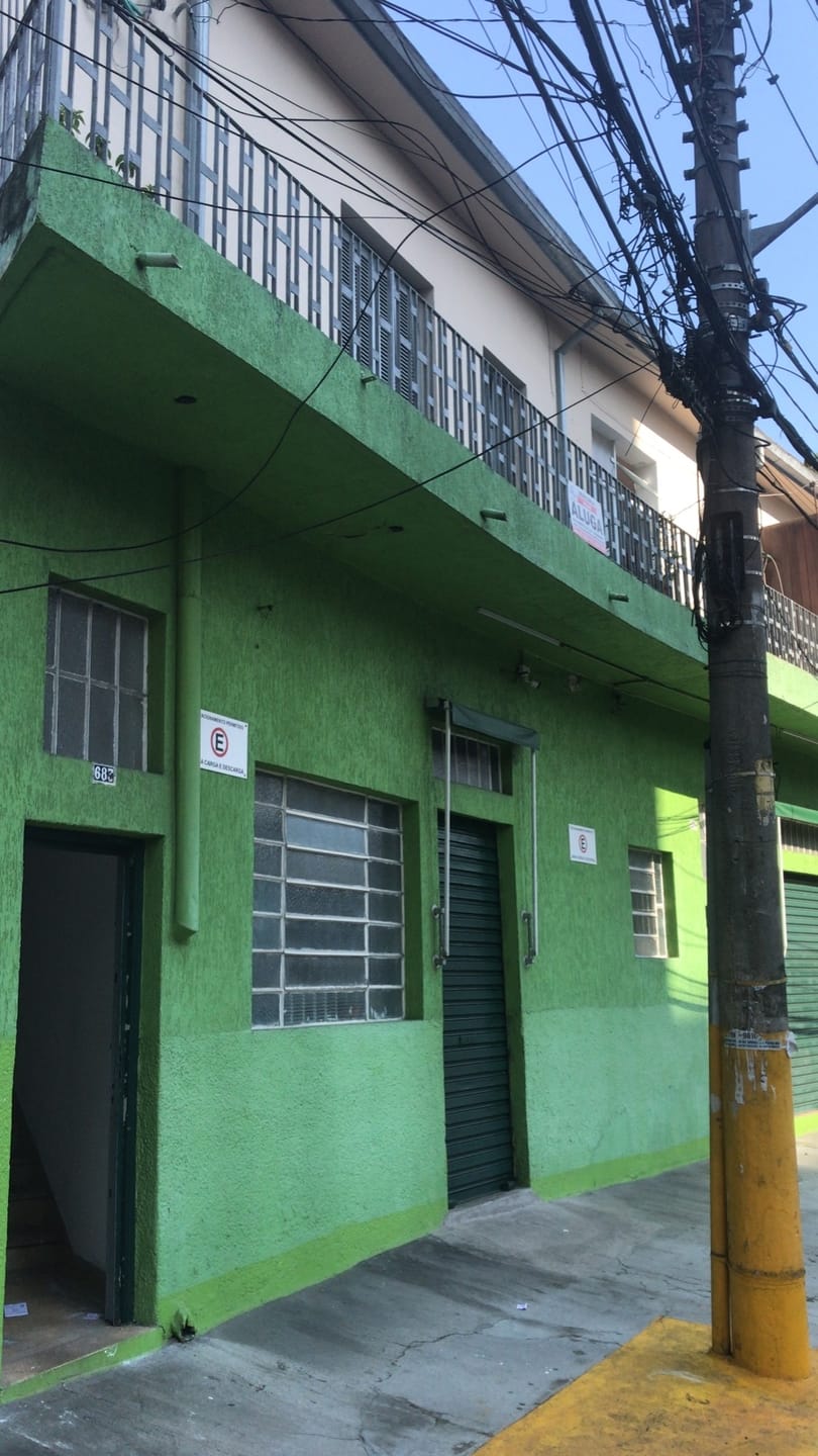 Casa para alugar com 2 quartos, 70m² - Foto 2