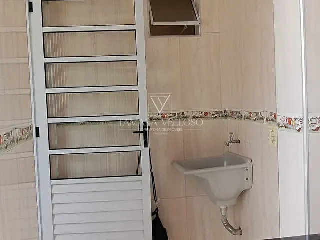 Casa 2 quartos e 2 banheiros, à venda, no bairro Vila São Paulo em Mogi das Cruzes
