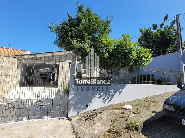 Casa com 288m² 3 quartos e 2 banheiros, à venda, no bairro Contorno em Ponta Grossa