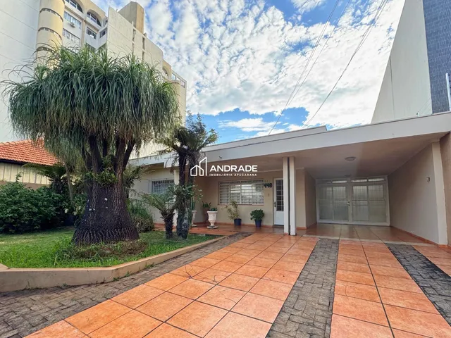 Casa para alugar, no bairro Centro em Apucarana