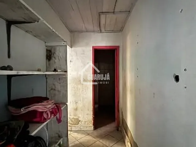Casa com 150m² 2 quartos e 1 banheiro, à venda, no bairro Vila Áurea (Vicente de Carvalho) em Guarujá