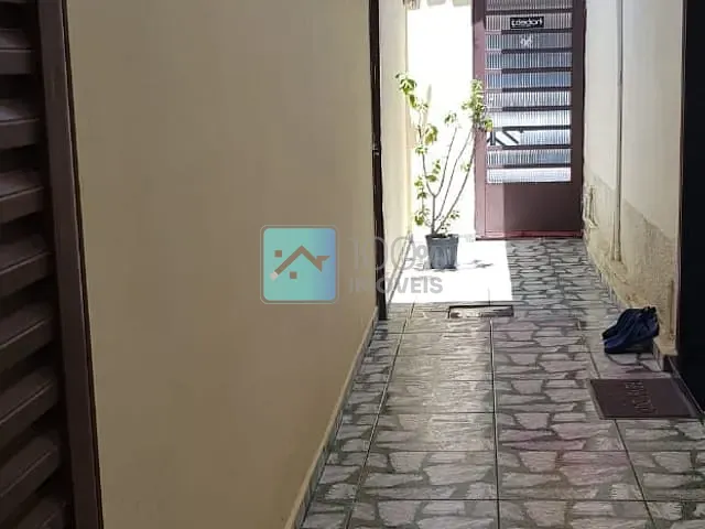 Casa 3 quartos e 2 banheiros, à venda, no bairro Bosque dos Eucaliptos em São José dos Campos