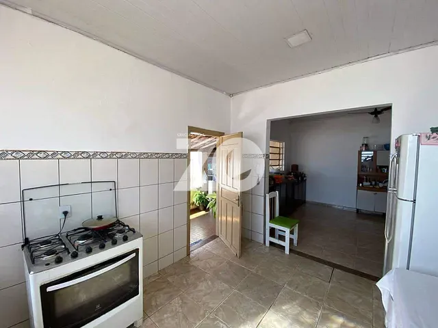 Casa com 482m² 3 quartos e 2 banheiros, à venda, no bairro Vila Souto em Bauru