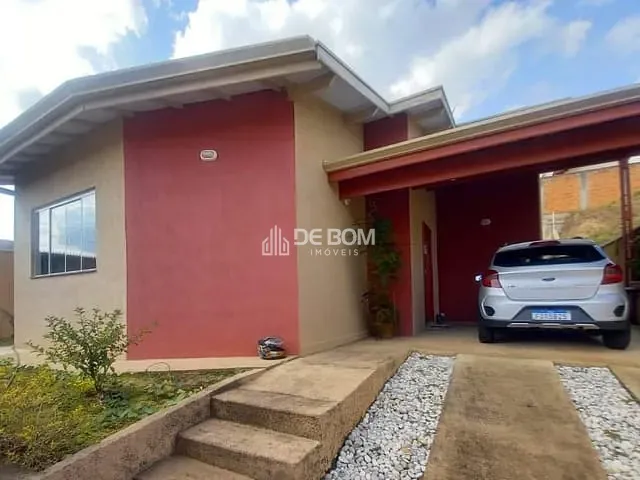 Casa com 300m² 3 quartos e 2 banheiros, à venda, no bairro Loteamento Jardim Nova Europa em Poços de Caldas