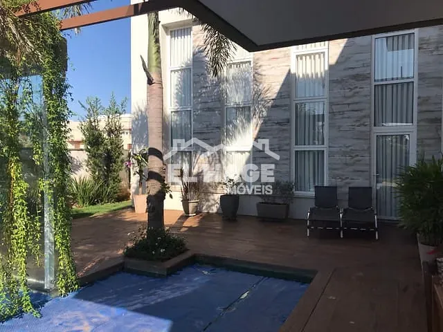 Casa com 840m² 3 quartos e 6 banheiros, à venda, no bairro Jardim Itália em Cuiabá