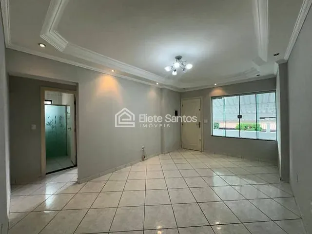 Casa com 300m² 4 quartos e 3 banheiros, à venda, no bairro Jardim Guanabara em Americana