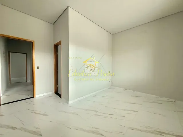 Casa com 200m² 3 quartos e 2 banheiros, à venda, no bairro Jardim Planalto em Londrina