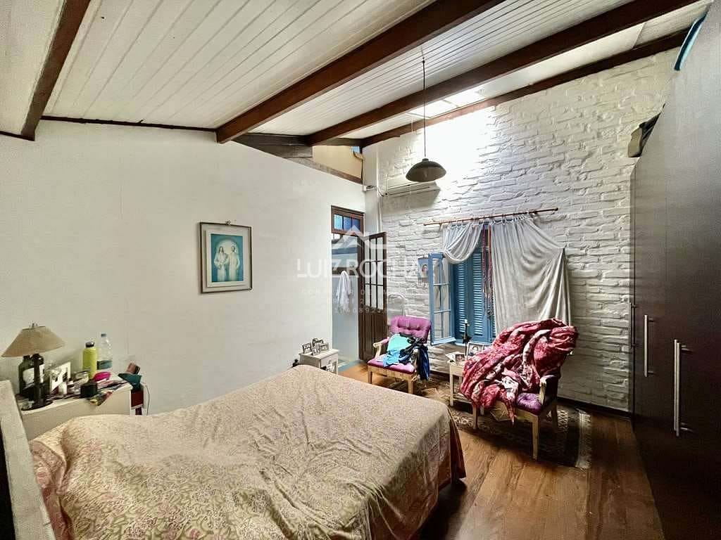 Casa à venda com 3 quartos, 440m² - Foto 30