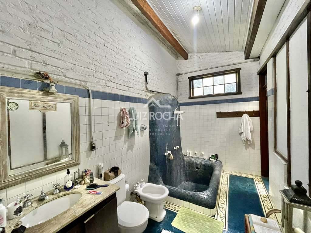 Casa à venda com 3 quartos, 440m² - Foto 32