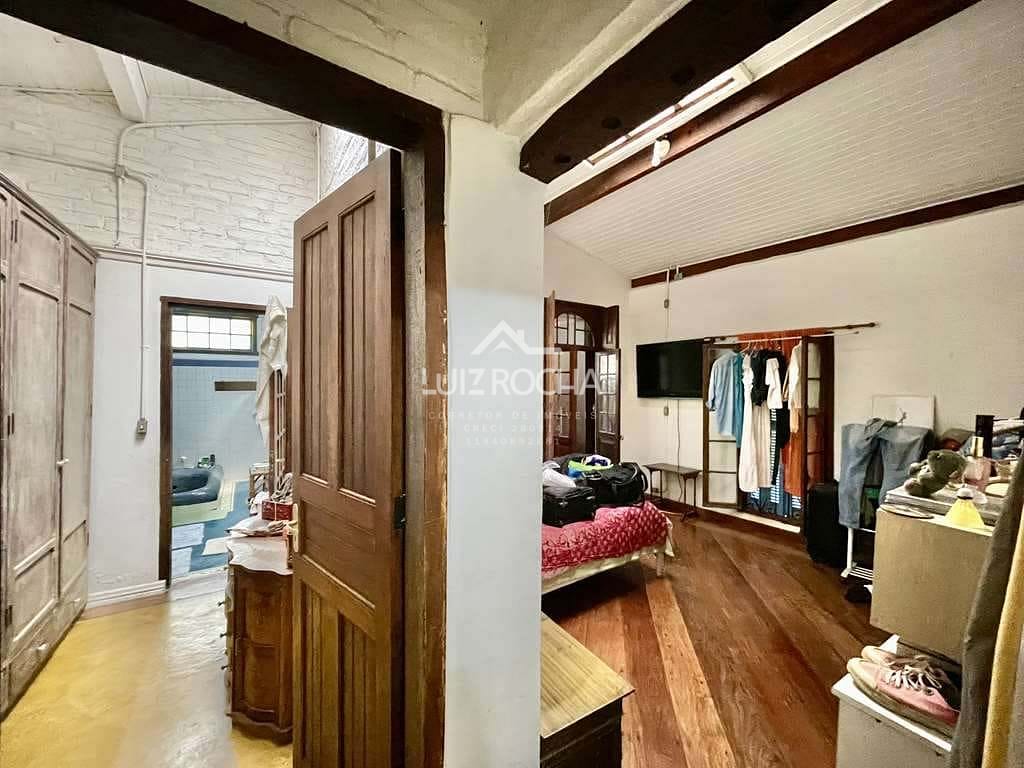 Casa à venda com 3 quartos, 440m² - Foto 34