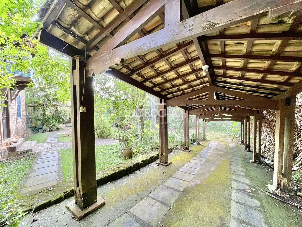 Casa à venda com 3 quartos, 440m² - Foto 11