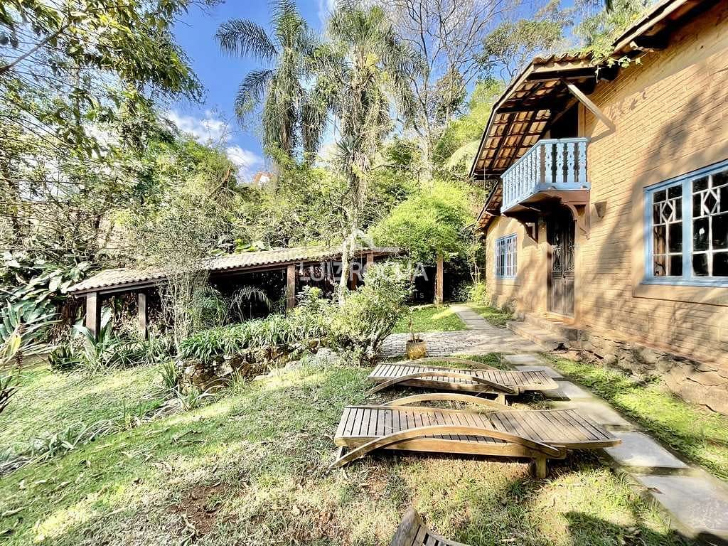 Casa à venda com 3 quartos, 440m² - Foto 12