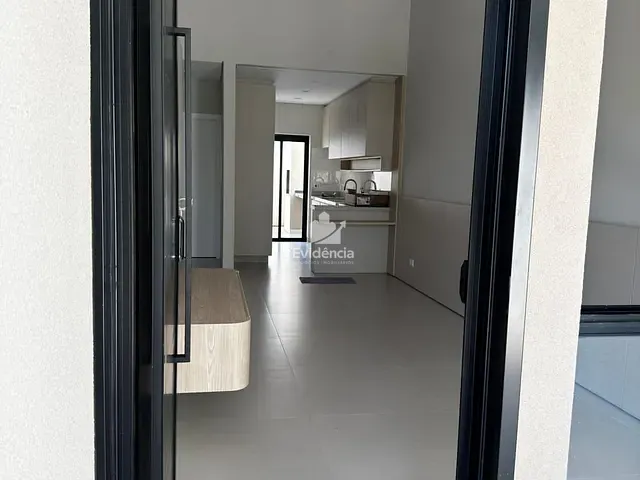 Casa 3 quartos e 2 banheiros, à venda, no bairro Jardim Ecoville I em Cambé