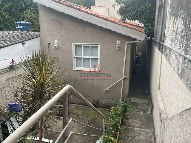 Casa 2 quartos e 2 banheiros, à venda, no bairro Jardim Regina Alice em Barueri